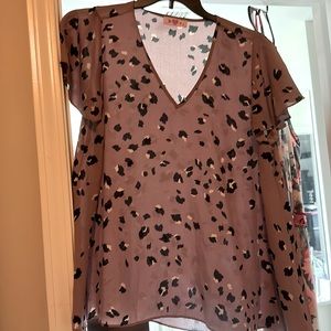 Flutter sleeve, purple animal, print blouse boutique style